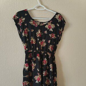 MOSSIMO, M/M, BLACK FLORAL PRINT
